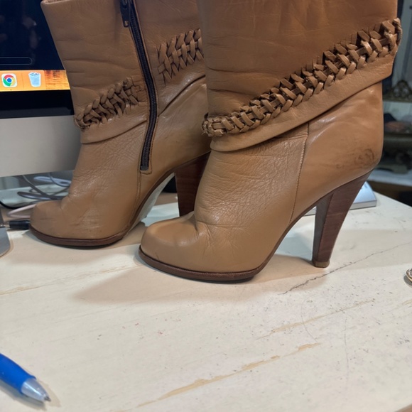 size 61/2 tan soft leather from brazil boots - Picture 4 of 16